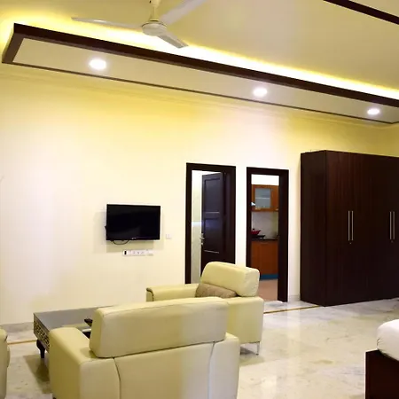 When In Gurgaon - Artemis Hospital 1 Min Walk, Fortis & Medanta 4 Mins Drive Exterior photo