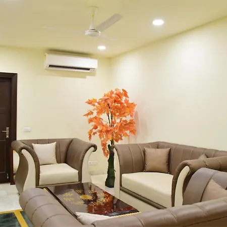 When In Gurgaon - Artemis Hospital 1 Min Walk, Fortis & Medanta 4 Mins Drive Exterior photo