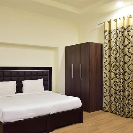 When In Gurgaon - Artemis Hospital 1 Min Walk, Fortis & Medanta 4 Mins Drive Exterior photo
